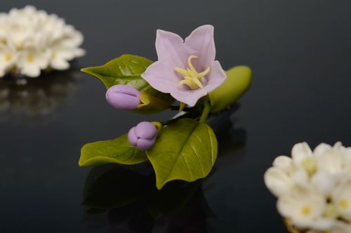 Porzellan Schmuck Haarspange handmade Glockenblume  - MADEheart.com