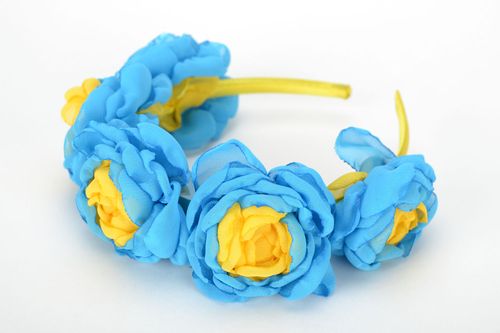 Floral headband Roses of Ukraine - MADEheart.com