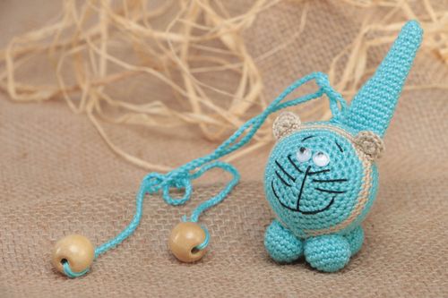 Jouet tricoté au crochet en fils de coton fait main pour enfant Chat bleu - MADEheart.com