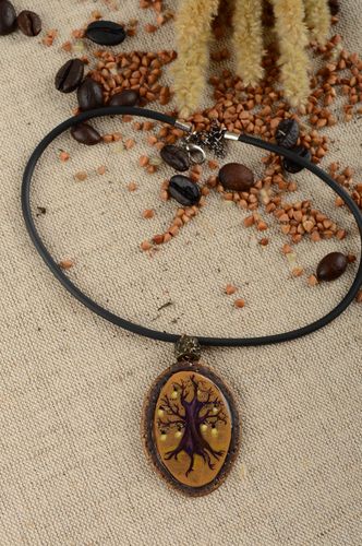 Colgante de arcilla polimérica artesanal bisutería para mujer accesorio de moda - MADEheart.com