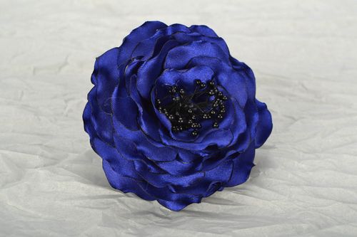 O broche de tecido Flor azul - MADEheart.com