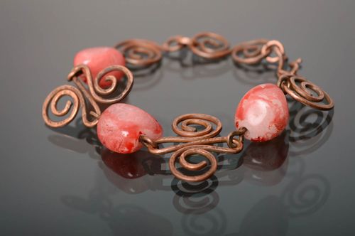 Schönes Armband aus Kupfer wire wrap - MADEheart.com