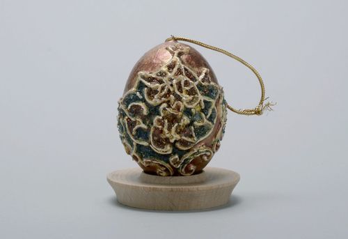 Hanging Easter egg for good luck - MADEheart.com