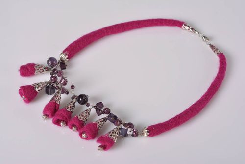 Beautiful handmade felted wool necklace beaded necklace fashion accessories - MADEheart.com
