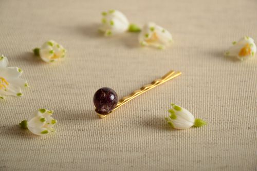 Invisible para el pelo con flores en resina epoxi hecho a mano - MADEheart.com