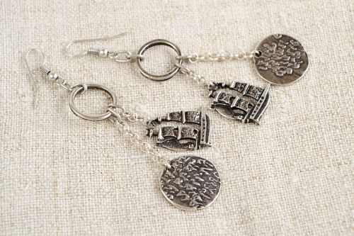 Designer handcrafted earrings women fashion metal accessories gift idea - MADEheart.com