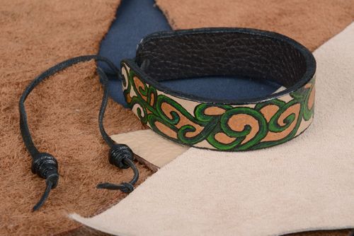 Wrist leather bracelet - MADEheart.com