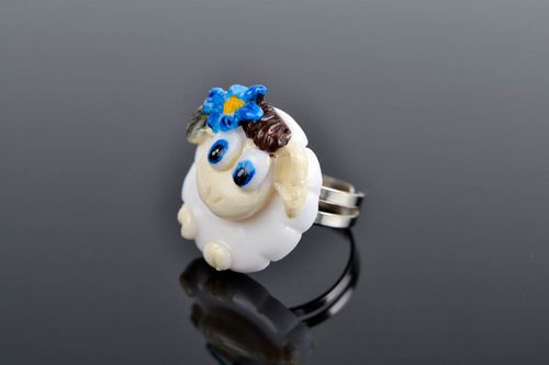 Кольцо ручной работы украшение из полимерной глины кольцо для девушек овечка - MADEheart.com