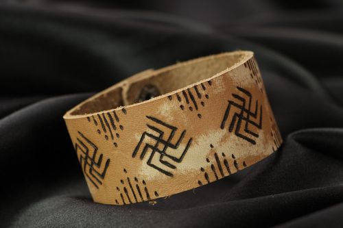 Leather ethnic bracelet Heaven Boar - MADEheart.com