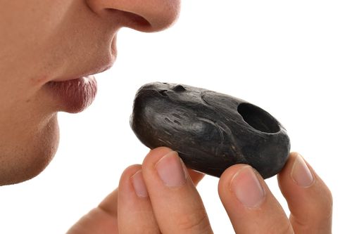 Pipa de barro hecha a mano accesorio para hombre elegante artículo de fumador - MADEheart.com