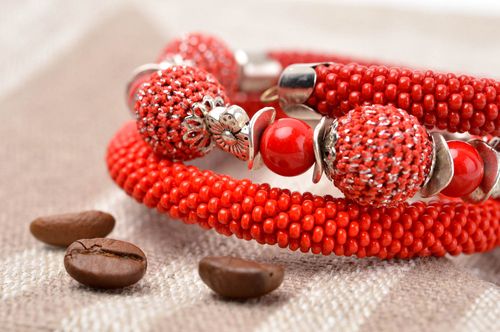 Art handmade large and small red beads two-row bracelet for women and girls - MADEheart.com