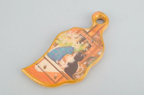 Decoupage-Brettchen Kätzchen am Sessel - MADEheart.com