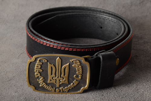 Handmade stamped genuine leather belt with brass buckle - MADEheart.com