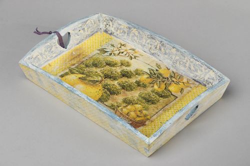Wooden tray made using decoupage technique  - MADEheart.com