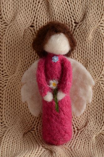 Handmade decorative figurine made using the art of wool felting interior pendant - MADEheart.com