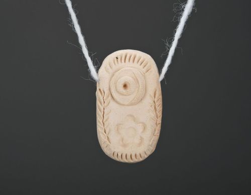 Clay pendant in ethnic style - MADEheart.com