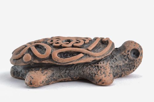 Pipa originale fatta a mano di argilla oggetti da collezione pipa tartaruga - MADEheart.com