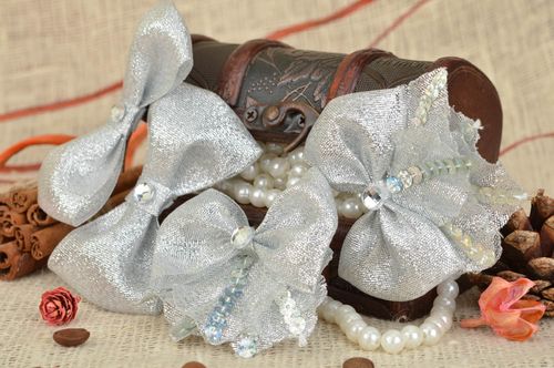 Set of handmade hair accessories 2 hair ties and 2 hair clips silver bows - MADEheart.com