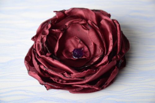 Pince à cheveux Barrette cheveux faite main fleur Accessoire de coiffure - MADEheart.com