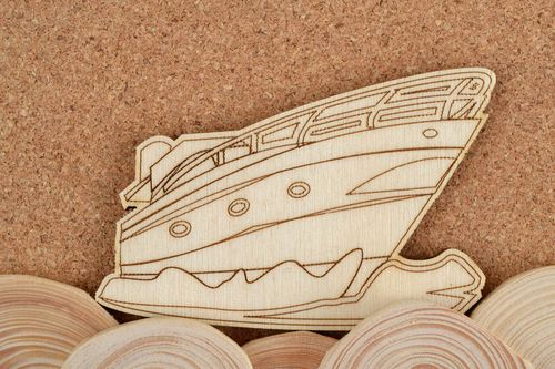 Holz Figur handmade Holzrohling zum Bemalen Holzartikel zum Gestalten Jacht  - MADEheart.com