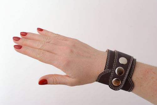 Bracelet en cuir fait main original - MADEheart.com