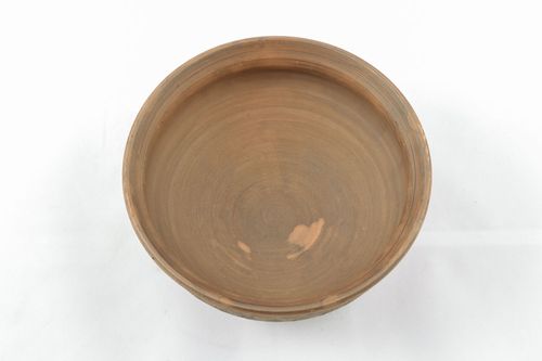 Schöne Schüssel aus Ton - MADEheart.com