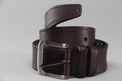 Handmade leather belt of brown color for men - MADEheart.com