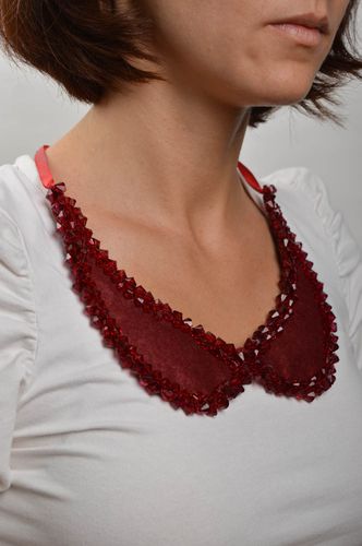 Unusual handmade beaded collar removable textile collar fashion trends - MADEheart.com