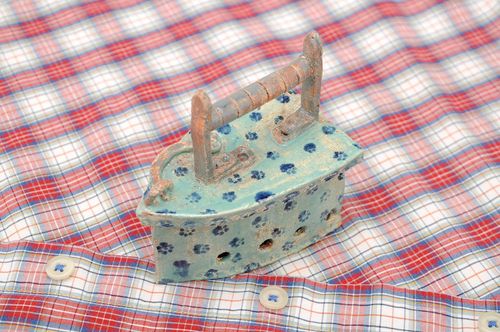 Fer à repasser céramique - MADEheart.com