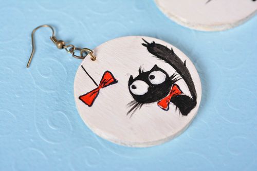 Beautiful handmade wooden earrings wood craft cool jewelry designs gift ideas - MADEheart.com