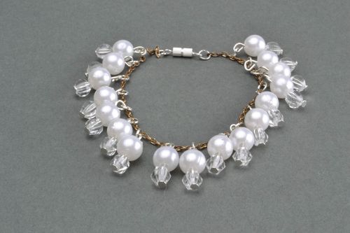 Pulseira de contas brancas  - MADEheart.com