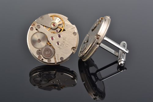 Handmade designer metal round steampunk cufflinks with clock mechanism details - MADEheart.com