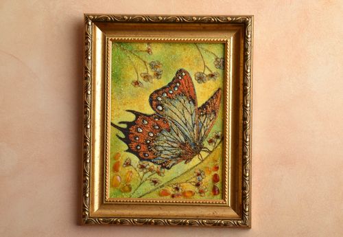 Tableau en ambre fait main Papillon - MADEheart.com