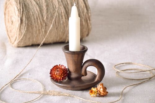 Castiçal de argila feito à mão suporte para vela de cerâmica decorativa artesanal - MADEheart.com