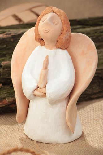 Керамическая статуэтка с росписью в виде ангела ручной работы красивая для дома - MADEheart.com