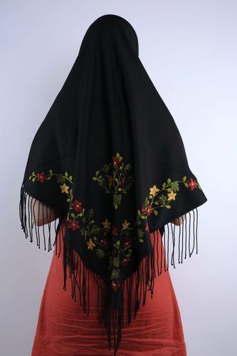 Big Woolen Headscarf with Embroidery  - MADEheart.com