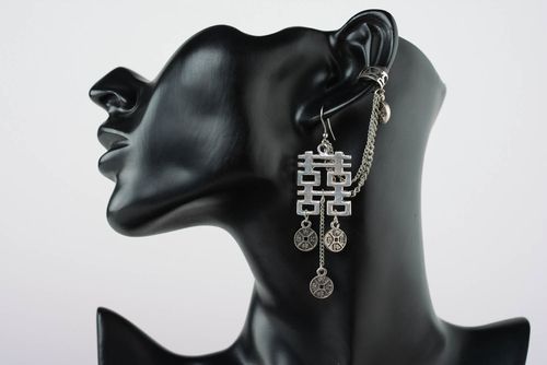 Metal cuff earrings Oriental Tale - MADEheart.com