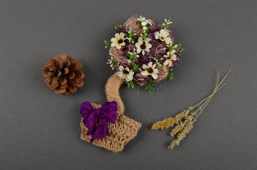 Beautiful souvenir magnet unusual handmade accessories decorative present - MADEheart.com