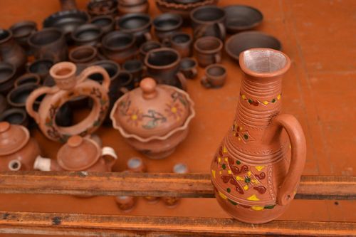 Cruche dargile rouge cuite au lait - MADEheart.com