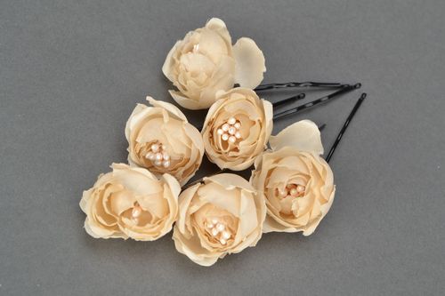 Hair pins with flowers Creamy Dreams - MADEheart.com