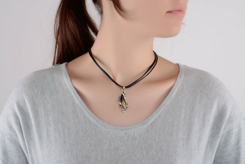 Colgante de cuerno  de toro - MADEheart.com