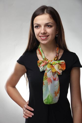Silk scarf with natural stones - MADEheart.com