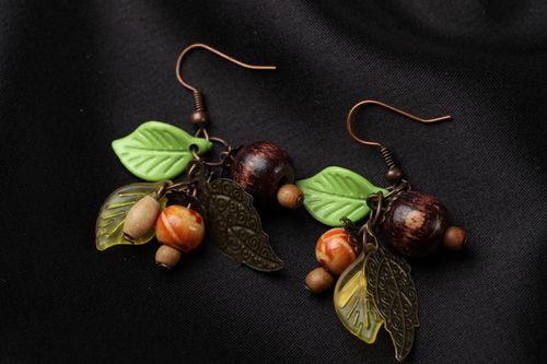 Earrings with wooden beads - MADEheart.com