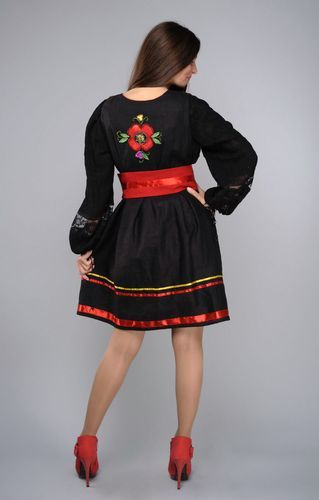 Clothing ensemble in ethnic style - MADEheart.com