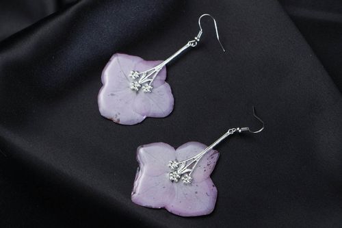 Earrings with Hydrangea - MADEheart.com