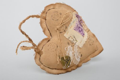 Duftender Deko Anhänger Herz - MADEheart.com