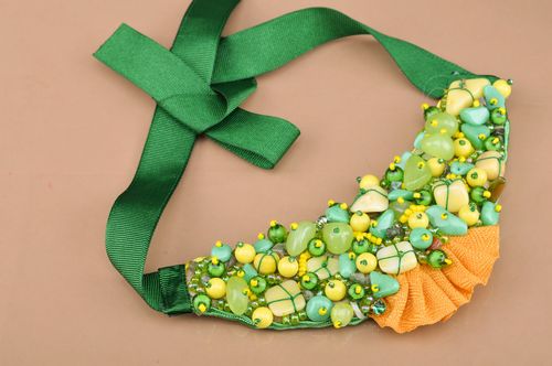 Handmade bead embroidered collar necklace in summer green color palette - MADEheart.com