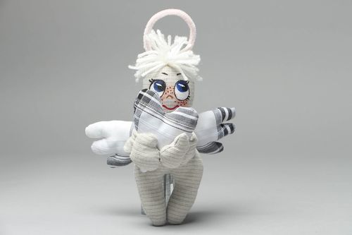 Pupazzo in stoffa fatto a mano giocattolo ecologico decorazione d’interni - MADEheart.com