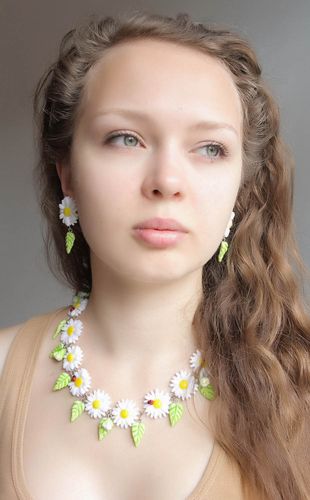 Jewelry set Camomiles - MADEheart.com