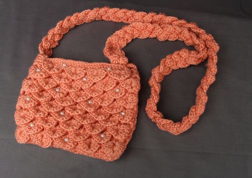 Homemade crochet purse - MADEheart.com